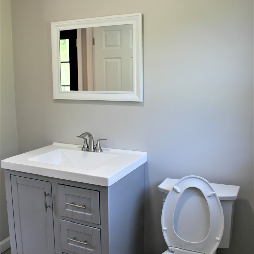 6 - Bathroom 1